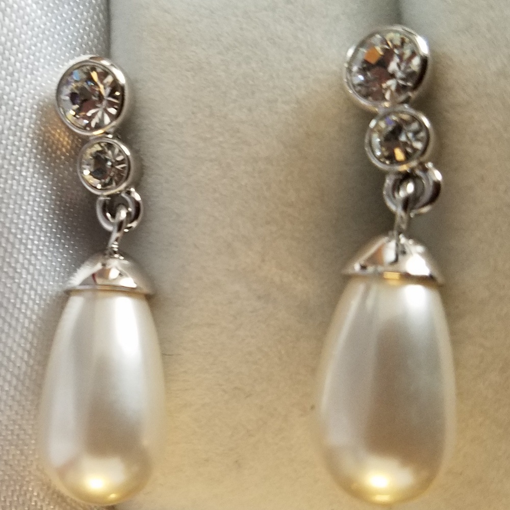 Earrings bundle 2 pair - Picture 2 of 5